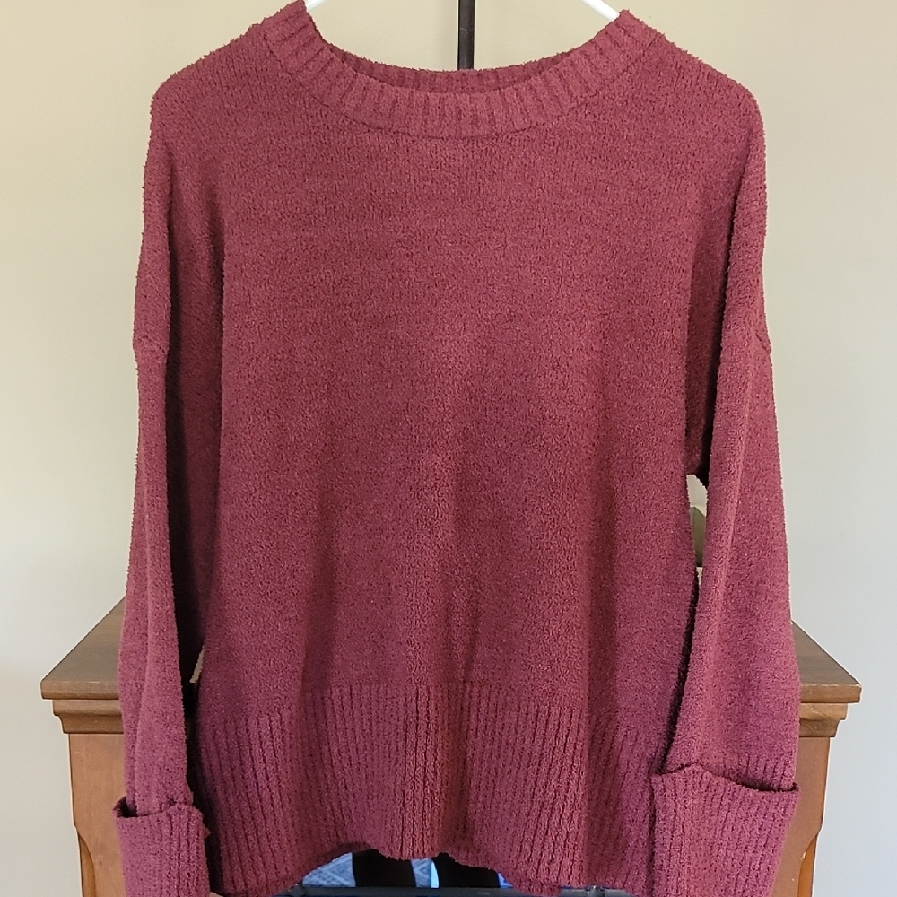 Elegant Maroon Crew Neck Sweater